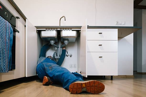 Professional Drain Cleaning technician working in Lewisburg, WV